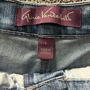 Gloria Vanderbilt jeans - Size 2